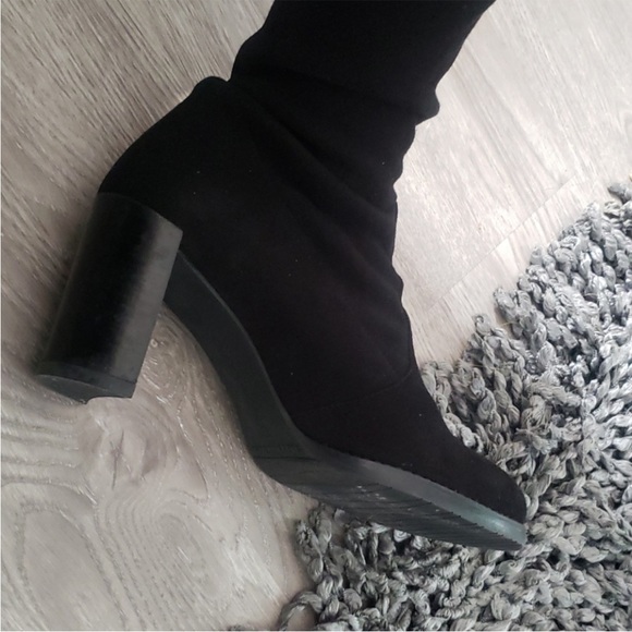 Stuart Weitzman Over-the-Knee (OTK) boots - Picture 5 of 8